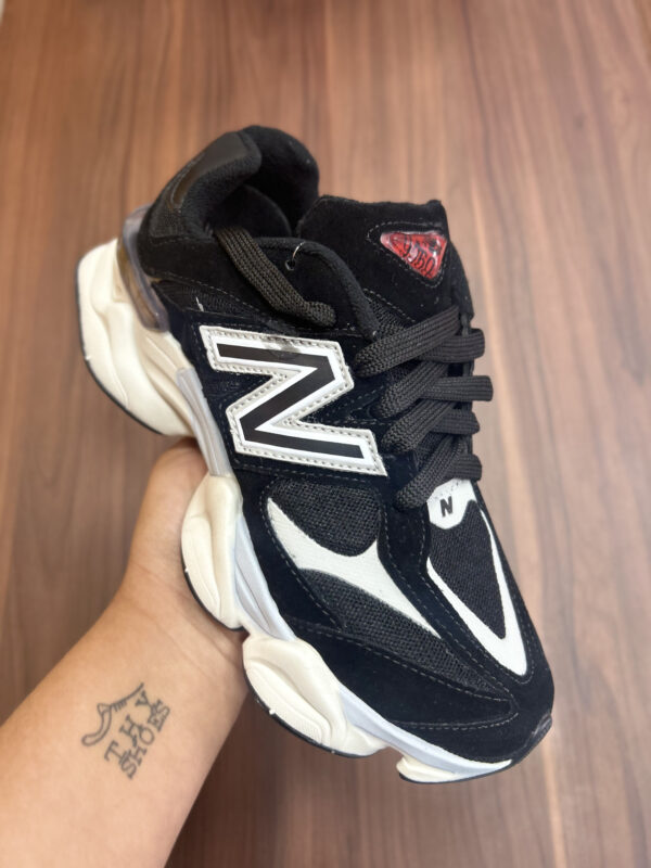 New Balance - Image 2